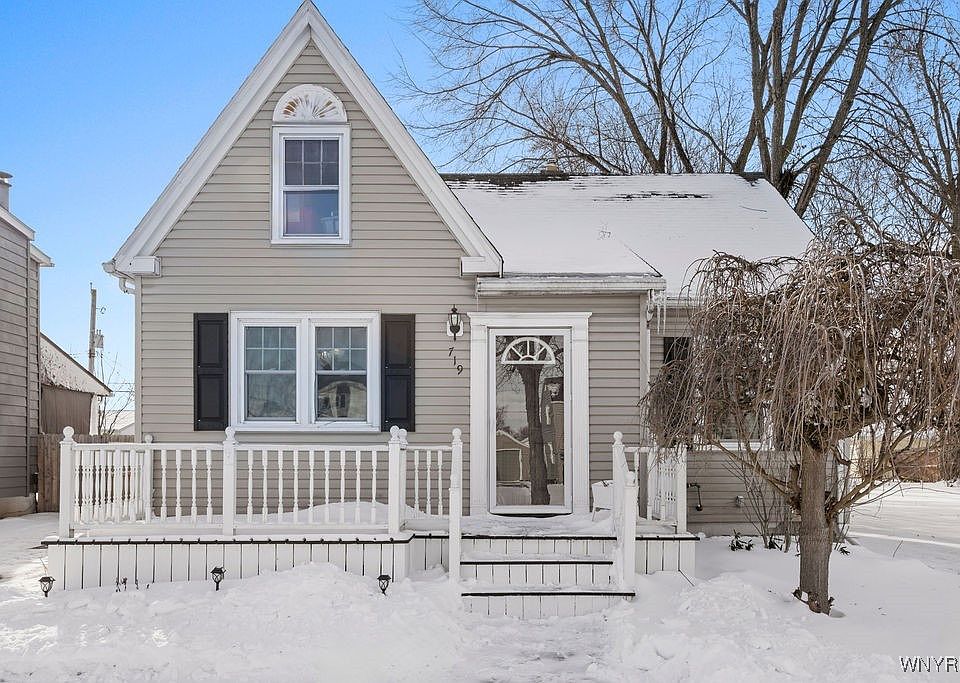 1st image of 719 Moore Ave