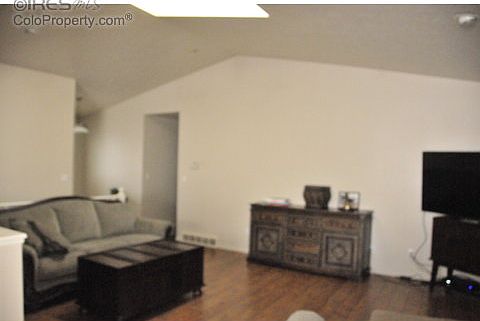 4th image of 144 50th Ave