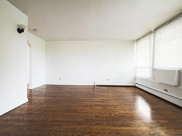 6832 S Crandon — Photo 45