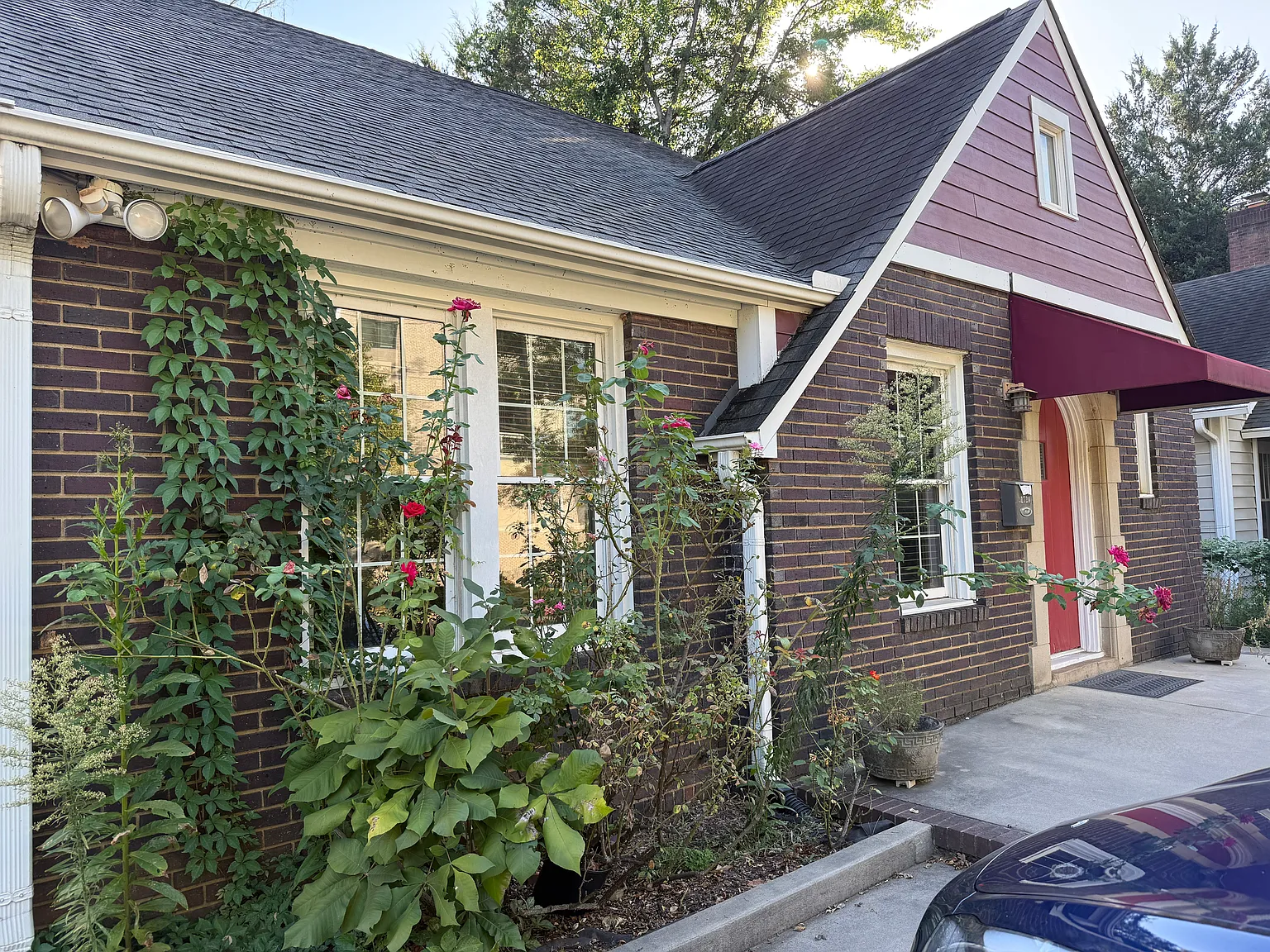 4 bed, 2000 sqft, $4,600 — Photo 3