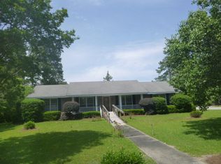 901 Florida Dr, Tifton, GA 31794