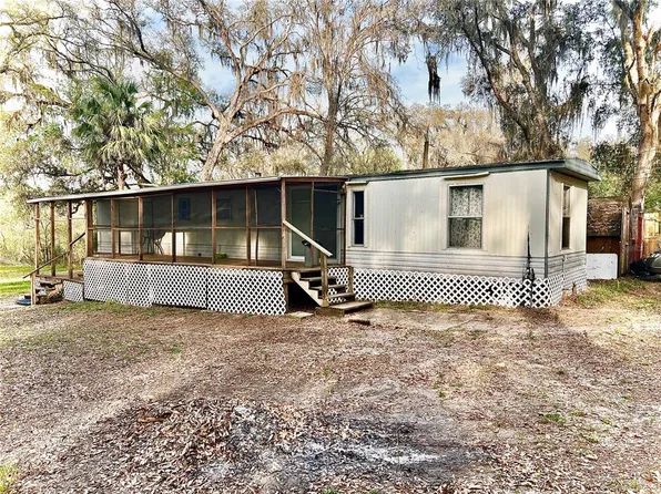 3225 NE 167th St, Citra, FL 32113