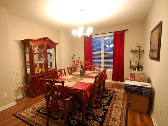 Elegant dining room