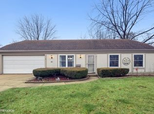 61 Ingleshire Rd, Montgomery, IL 60538