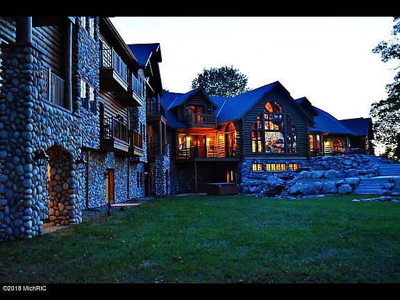 5th image of 10350 Whitetail Way