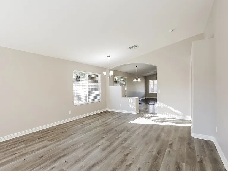 8493 W Monona Ln — Photo 4