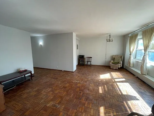 2 bed, 2.0 bath, 975 sqft, $2,500 — Photo 3