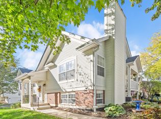 7241 Flagg Creek Dr, La Grange, IL 60525
