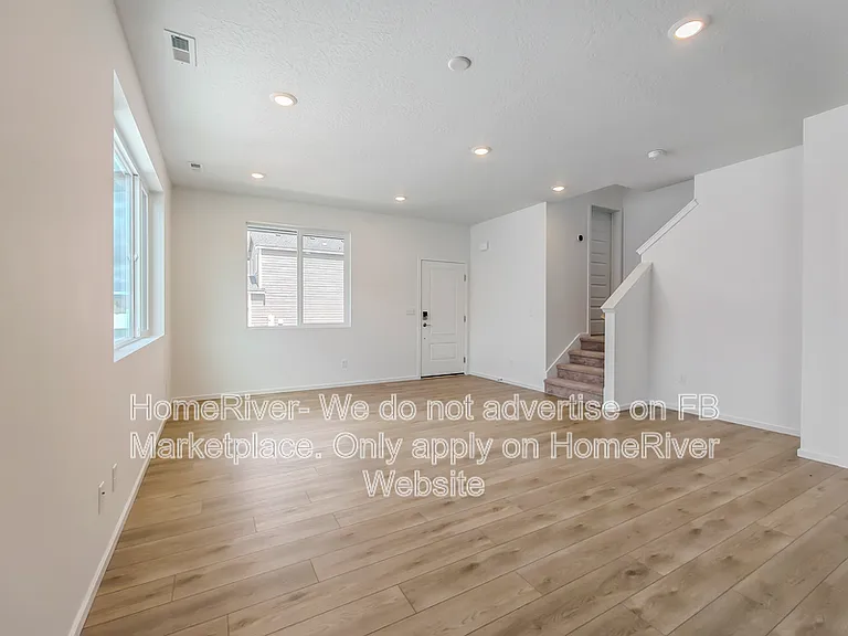 24806 E Coopers Hawk Ln — Photo 4