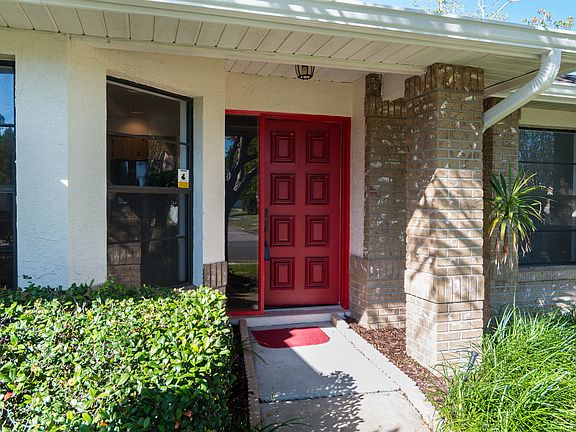 2nd image of 3482 Floral Palm Blvd