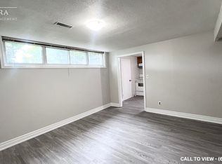 9 Sherwood Cres #2, Brampton, ON L6X 2C9