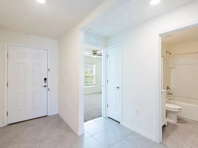 16709 Parker River St — Photo 2