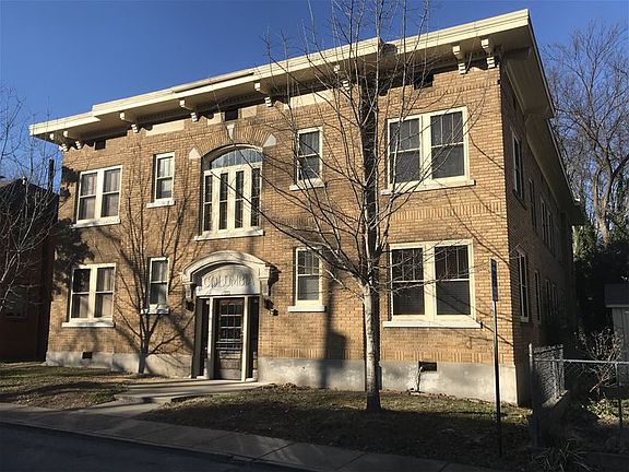 2nd image of 616 E 7th St APT 7