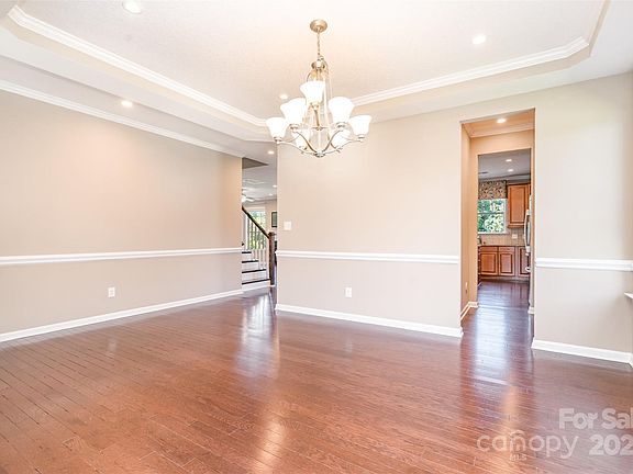 4th image of 14836 Brotherly Ln
