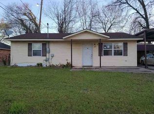 517 4th Ave NE, Ardmore, OK 73401
