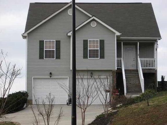 2nd image of 519 Brooklawn Trl SE