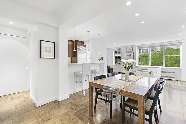 Sold by Compass | media 1