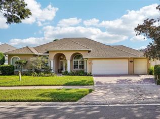 1500 EDGEWATER DRIVE, MOUNT DORA, FL 32757