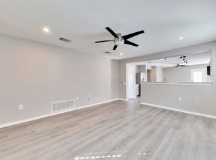 5609 Silver Screen Dr, Austin, TX 78747