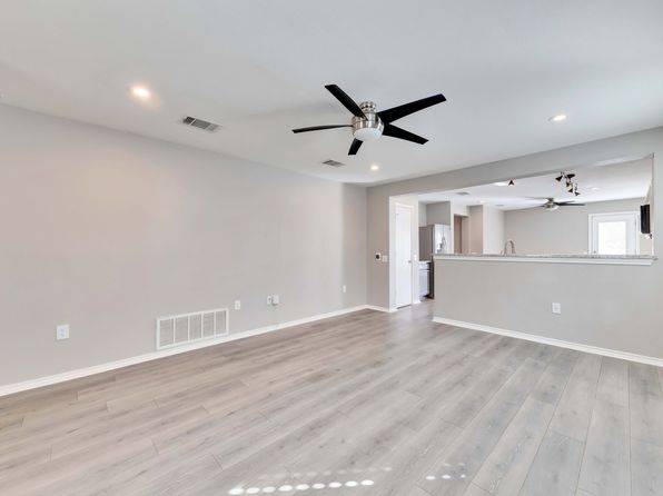 5609 Silver Screen Dr