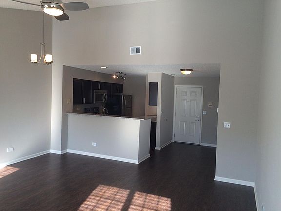 2nd image of 1819 Michigan Ave APT 203
