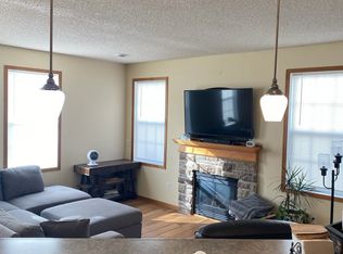 3472 Cherry Ln UNIT F, Woodbury, MN 55129