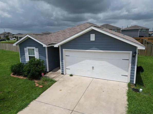5915 Snapping Turtle Rd, Cove, TX 77523