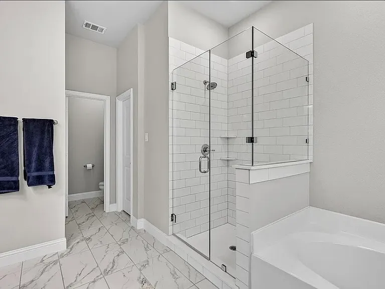 14044 Falcon Ranch Dr — Photo 17