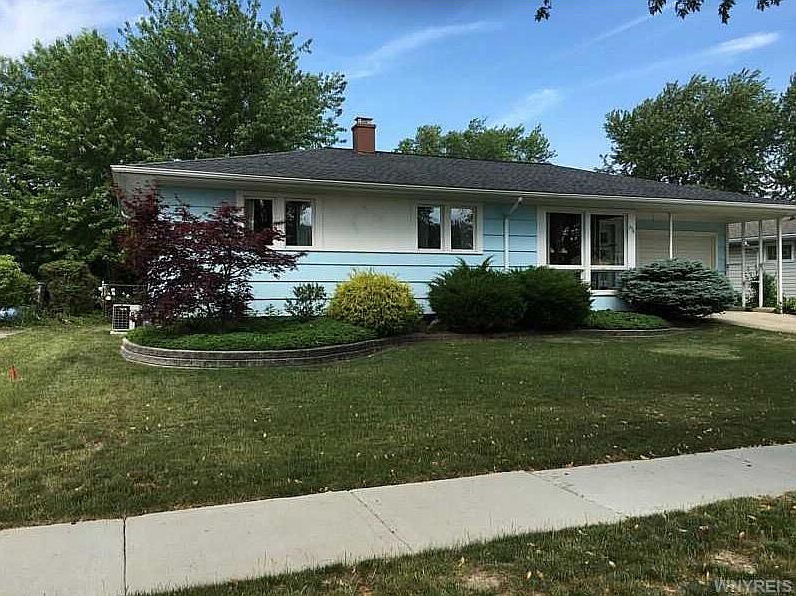 1st image of 936 Woodstock Ave