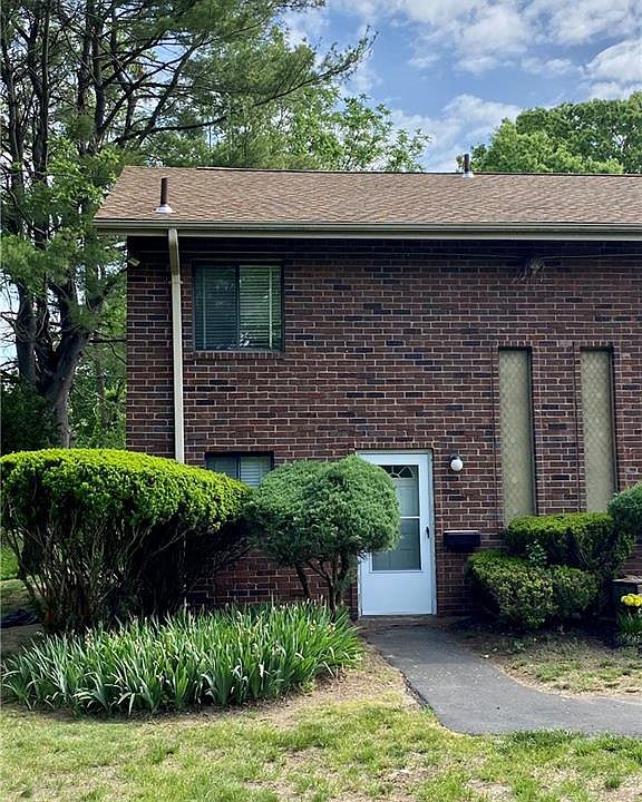 1st image of 88 Wakefield Cir #88