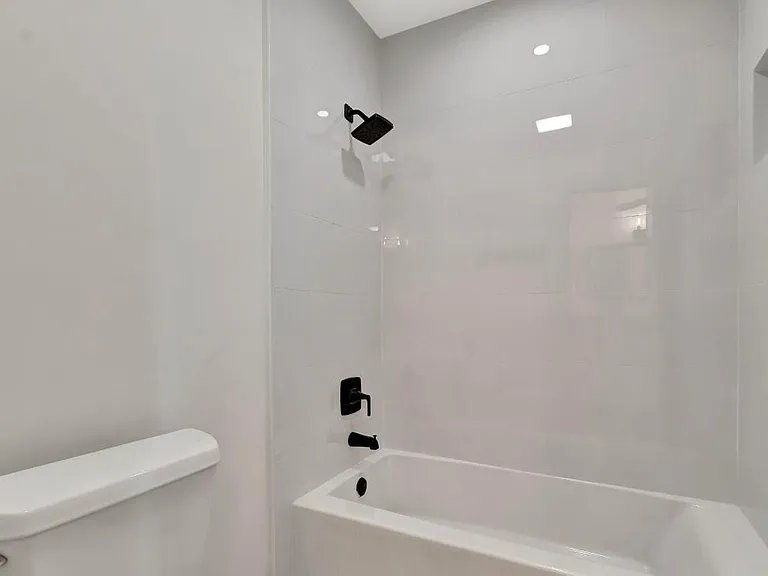 1140 Mahogany Way #204 — Photo 29