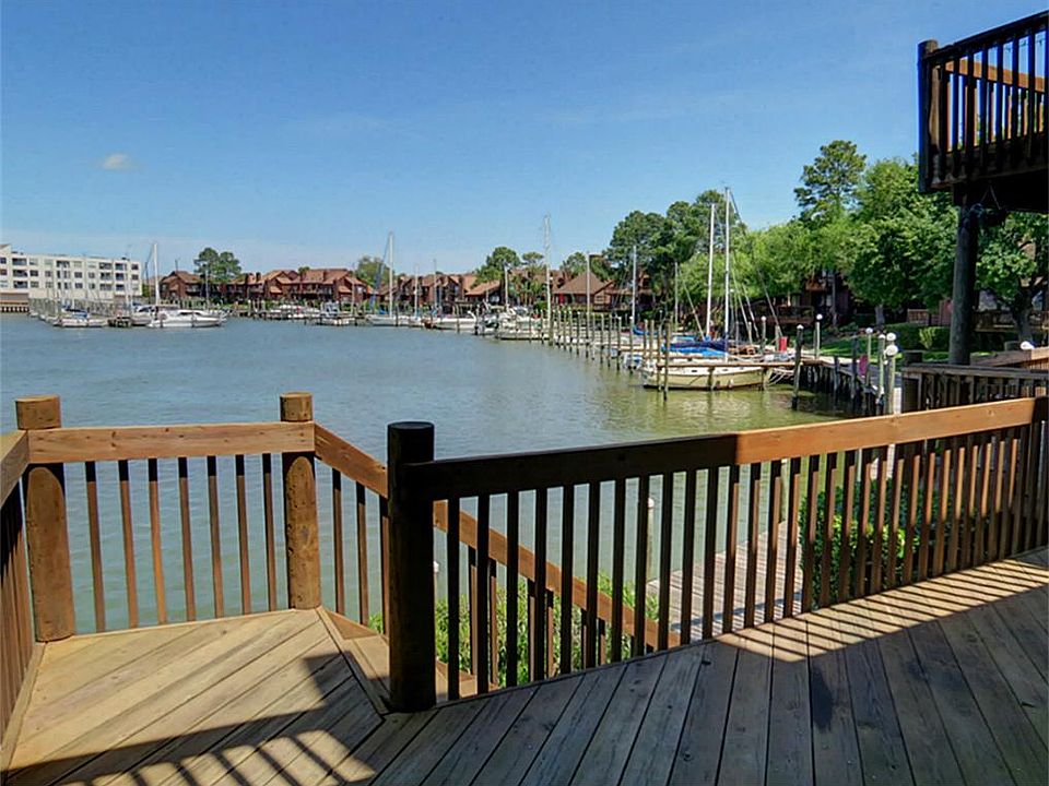 1st image of 2406 Crows Nest Dr