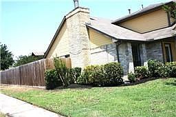 4th image of 5630 Woodland Glade Dr