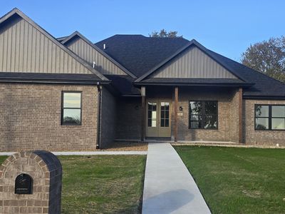 381 S Hartford Avenue, Bolivar, MO, 65613