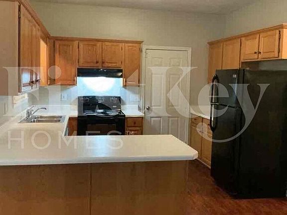 5th image of 9550 Ashley Oaks Dr