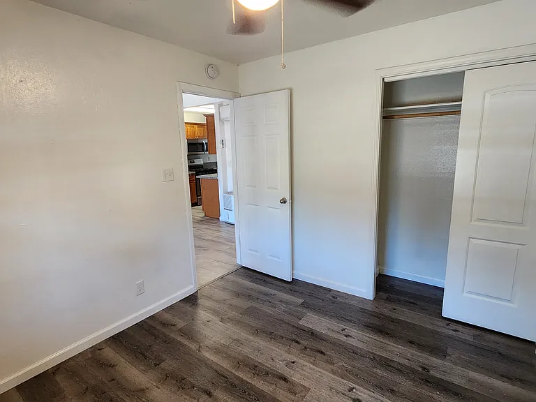 728 W 1st Ave #111 — Photo 2