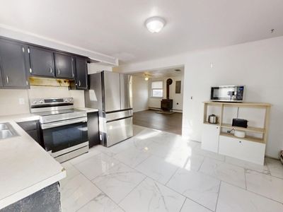 3 Dickerson Rd, Lake Hopatcong, NJ, 07849