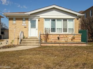 8738 W Stolting Rd, Niles, IL 60714