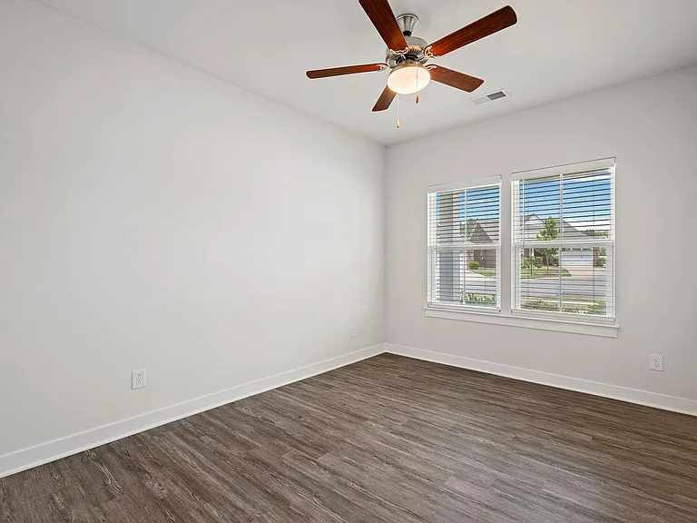 8401 Bretton Woods Dr — Photo 20