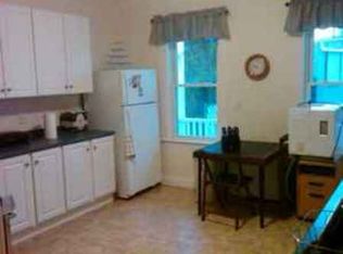 000 Gate House Rd, Newton, MA 02467