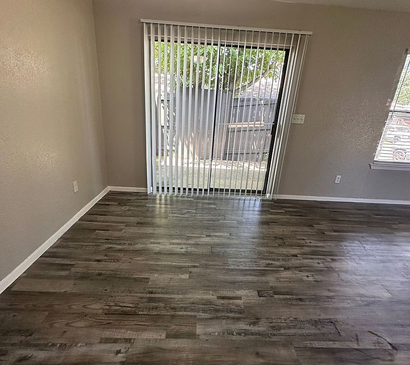 2nd image of 1201 Park Vista Dr APT 2603