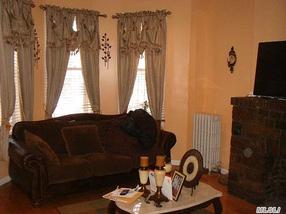 3rd image of 316 Milford St