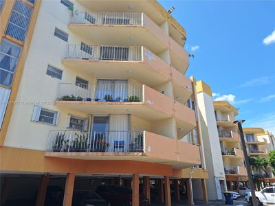1750 W 46th St APT 428, Hialeah, FL, 33012