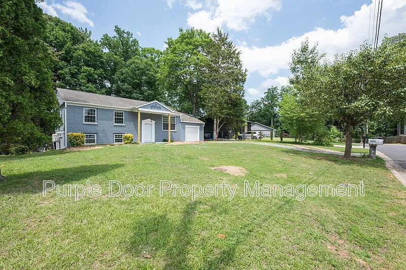 4 bed, 2.5 bath, $2,350 — Photo 4
