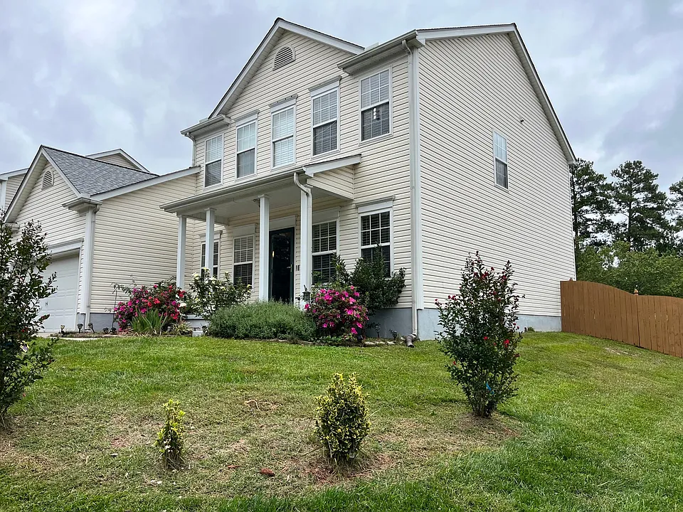 1607 Piperwood Ct