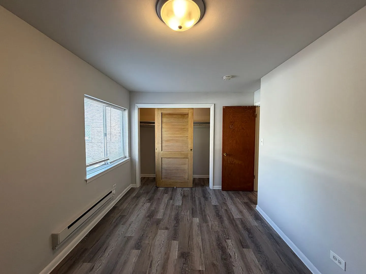 8280-90 Roosevelt Rd — Photo 4