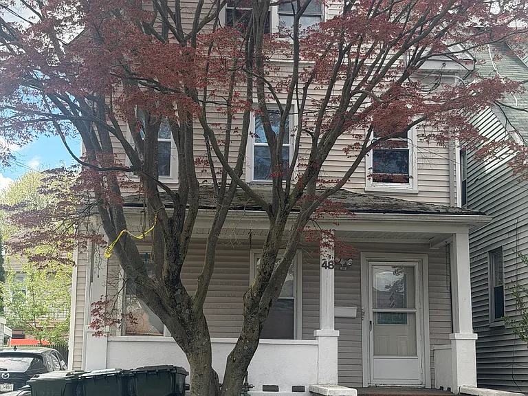Oakland Ave — Photo 1