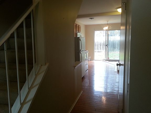 4th image of 26176 Franklin Pointe Dr #1