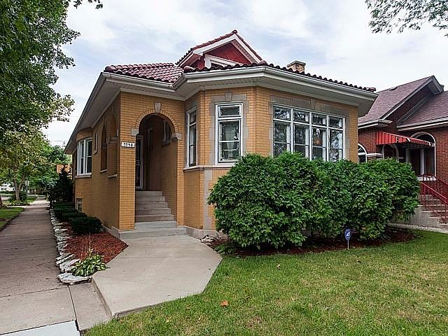 1st image of 7758 S Crandon Ave