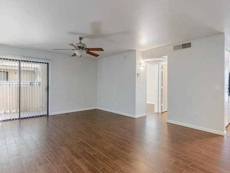 2025 E Campbell Ave #135 — Photo 17